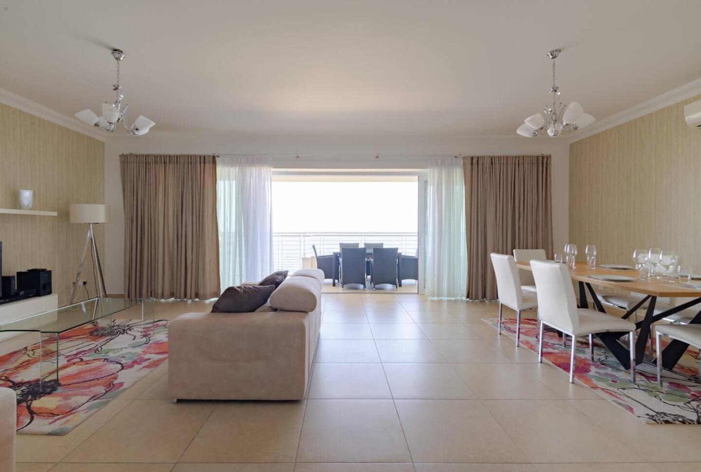 Fort Cambridge Apartments By Homely Sliema Kültér fotó