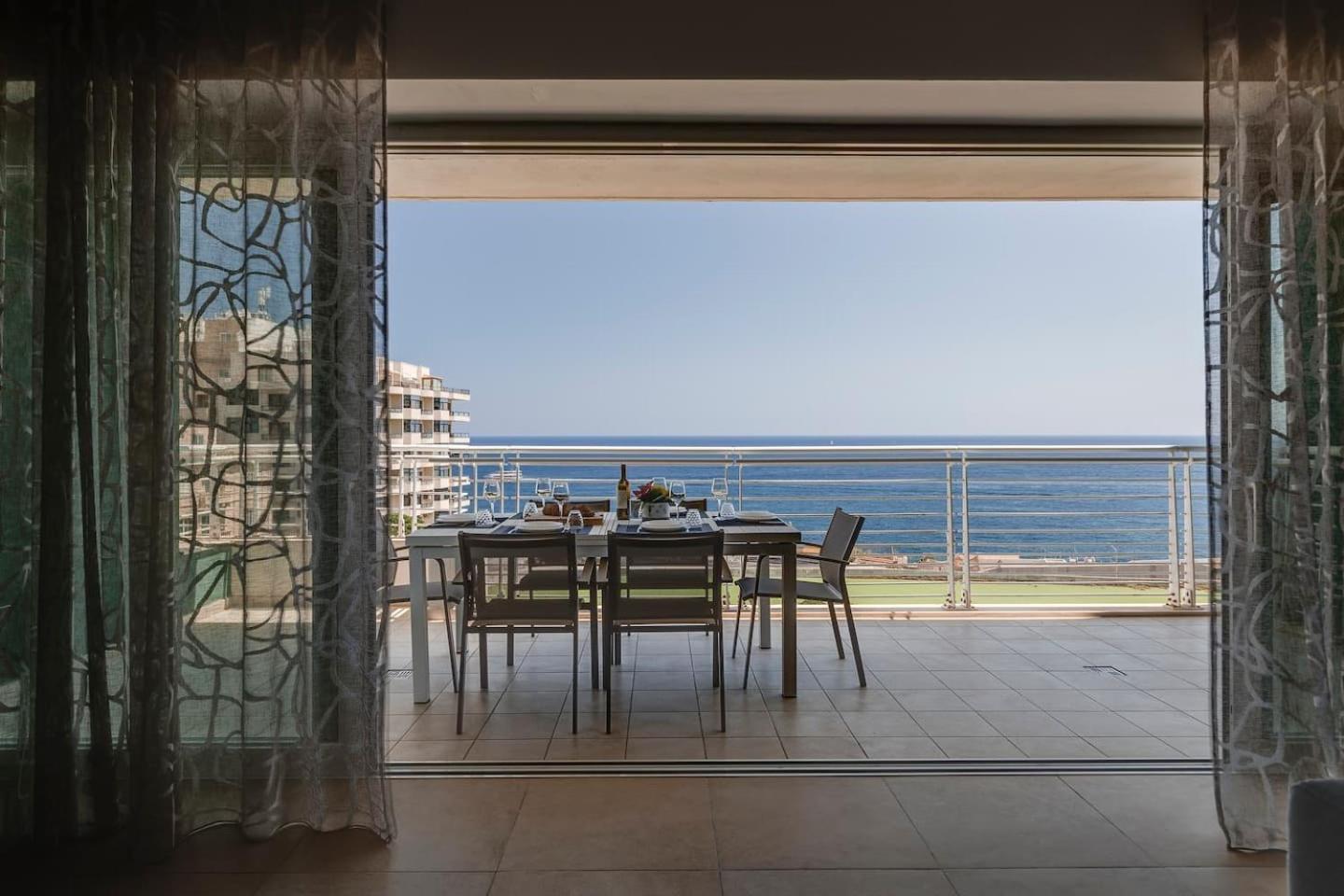 Fort Cambridge Apartments By Homely Sliema Kültér fotó