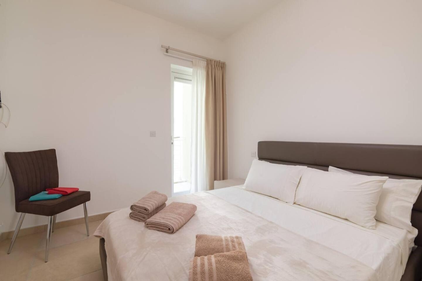 Fort Cambridge Apartments By Homely Sliema Kültér fotó